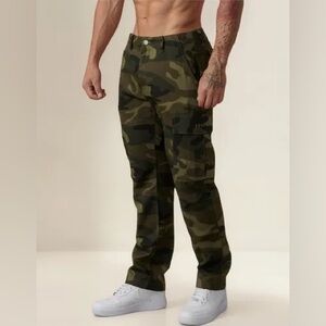 YoungLA 616 Suburban Twill Camo Cargo Pants Size Small